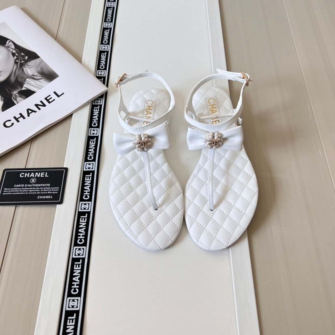 Ch**el White Quilted Leather With White Camellia Cc Logo Bow Thong Sandals