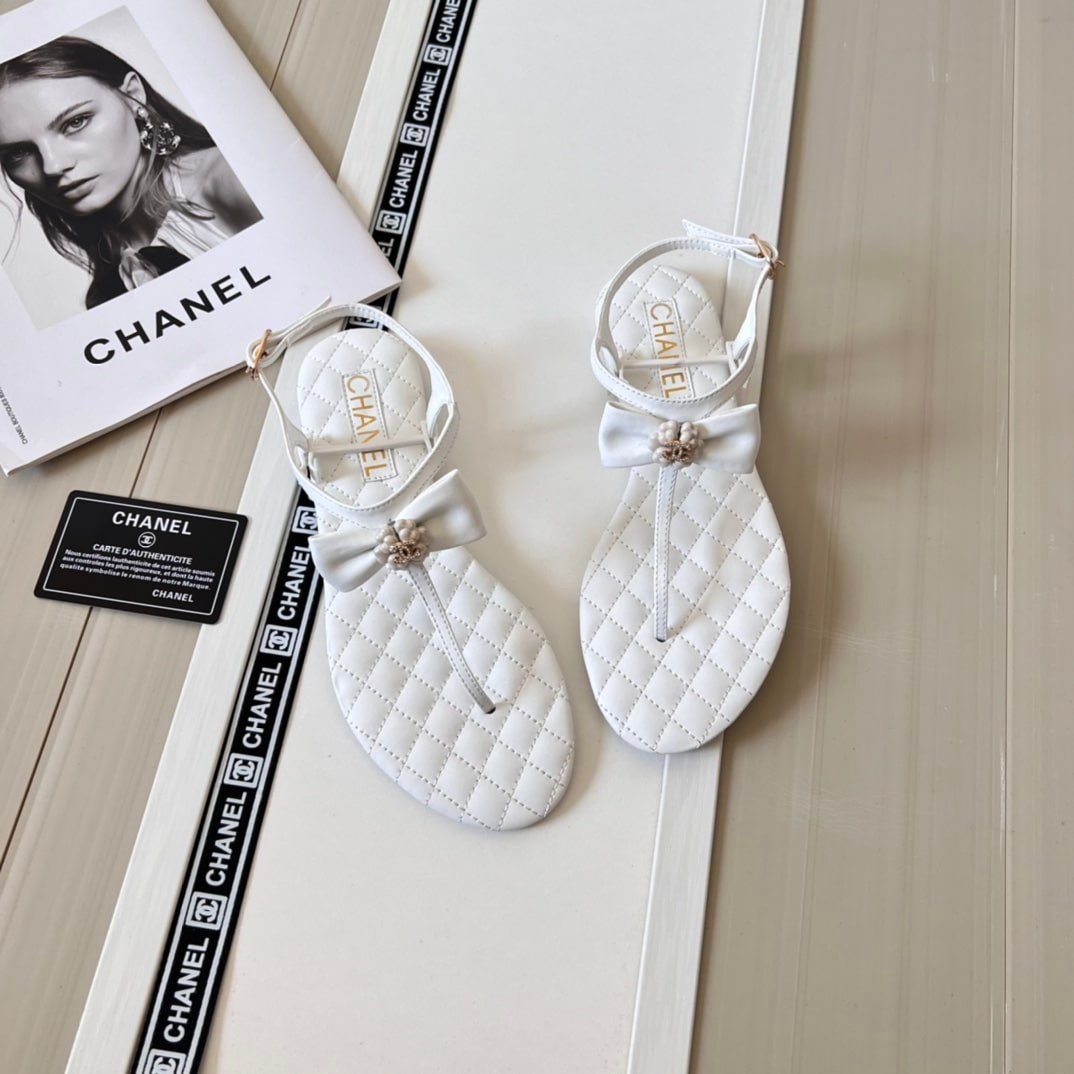 Ch**el White Quilted Leather With White Camellia Cc Logo Bow Thong Sandals