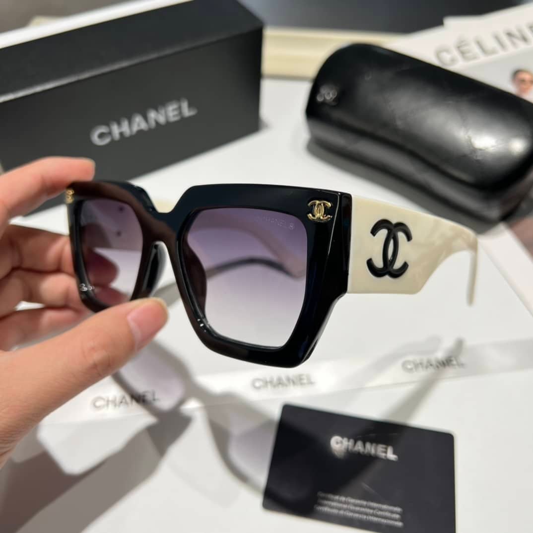 Ch**el Vintage Black White Sunglasses