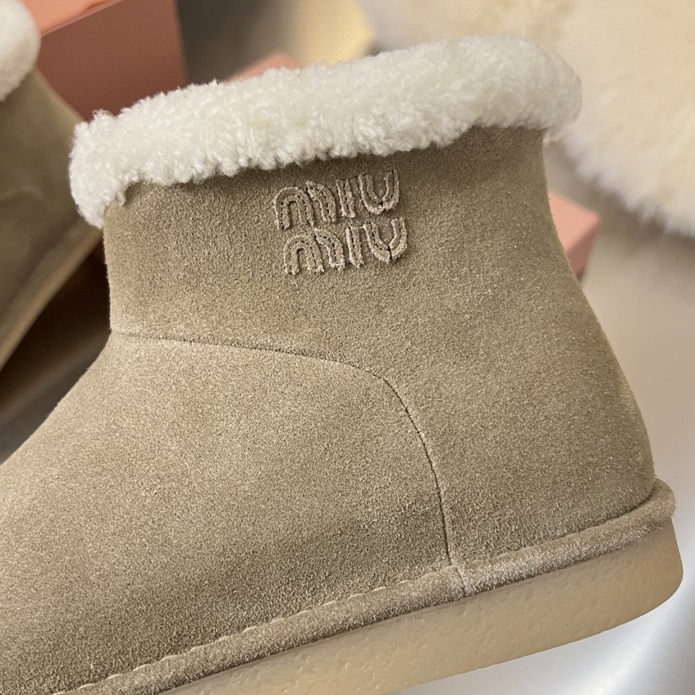 M1um1u Suede And Shearling Booties Desert Beige 5T515E Z0G F0F24 F Zf15
