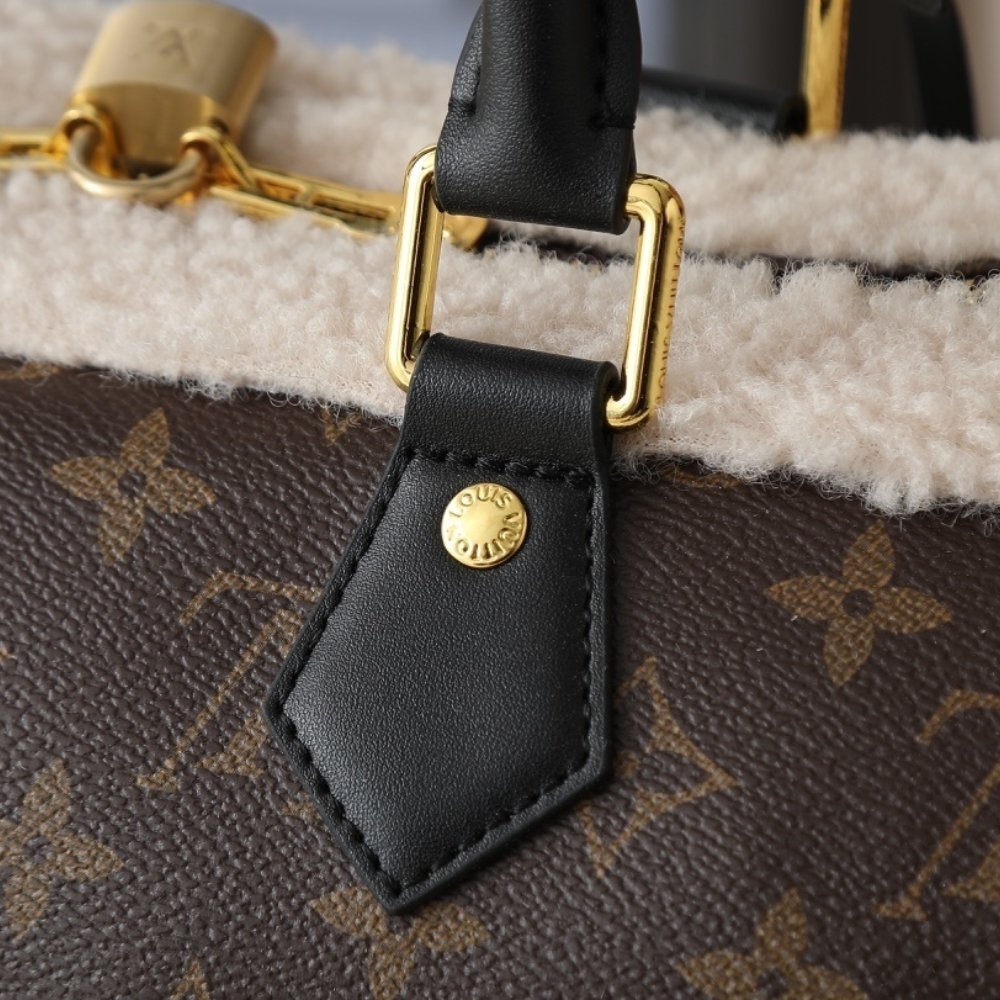 L0vis Vvtt0n Speedy Soft 30 Teddy Monogram Brown 30Cm M26326