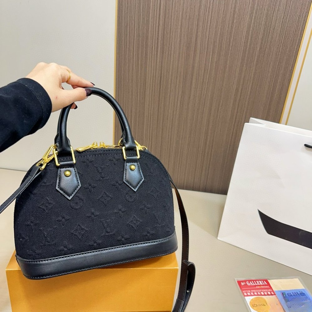 L0vis Vvtt0n Alma Denim Black 24Cm