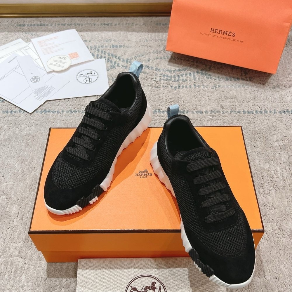 H**me5 Bouncing Sneaker Black And Blue H232173Z 03355