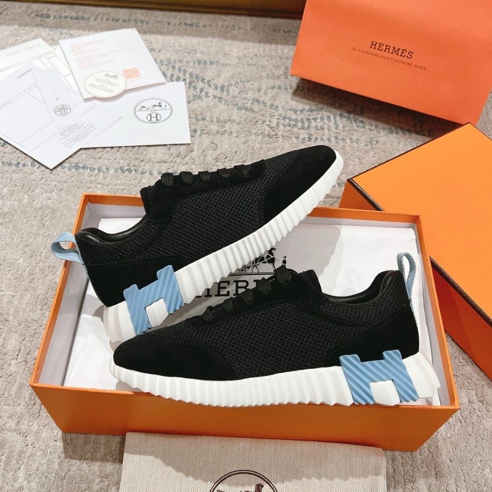 H**me5 Bouncing Sneaker Black And Blue H232173Z 03355