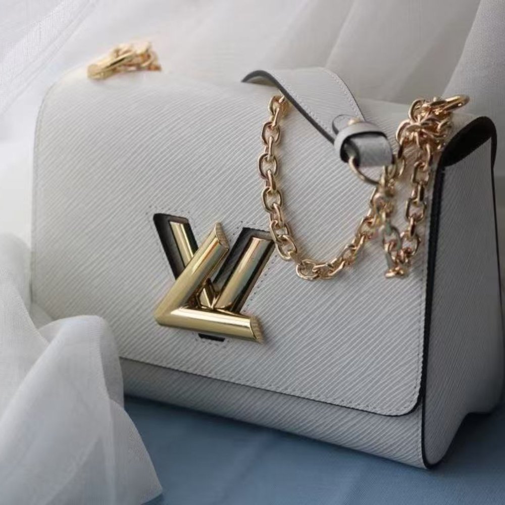 L0vis Vvtt0n Twist MM White 23Cm M21111