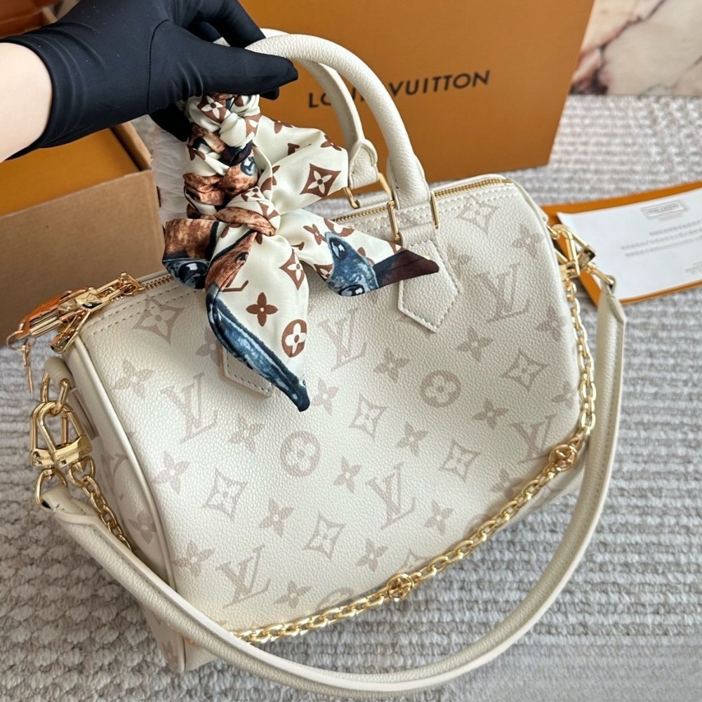 L0vis Vvtt0n Speedy Bandoulière 25 Cream 25Cm M26690