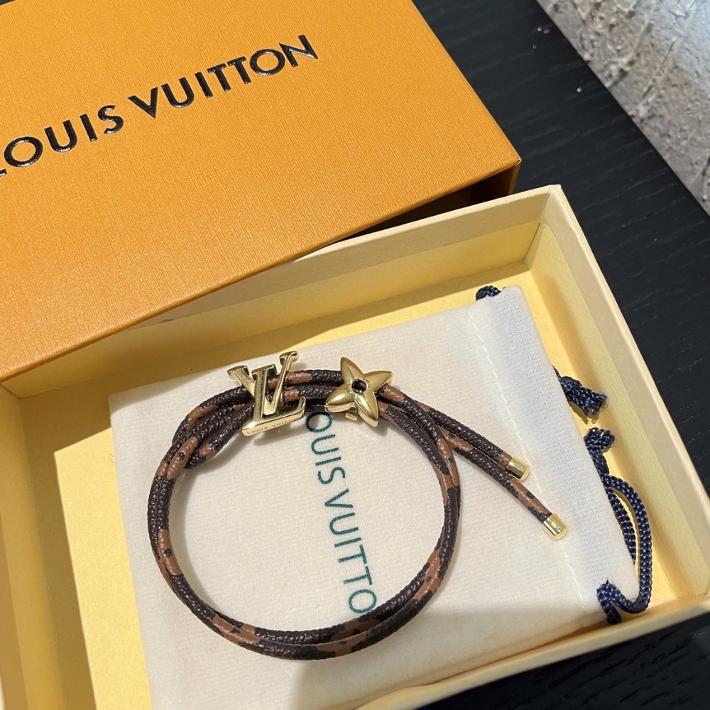 L0vis Vvtt0n Lv Bloom Bracelet Monogram Brown M8416Z