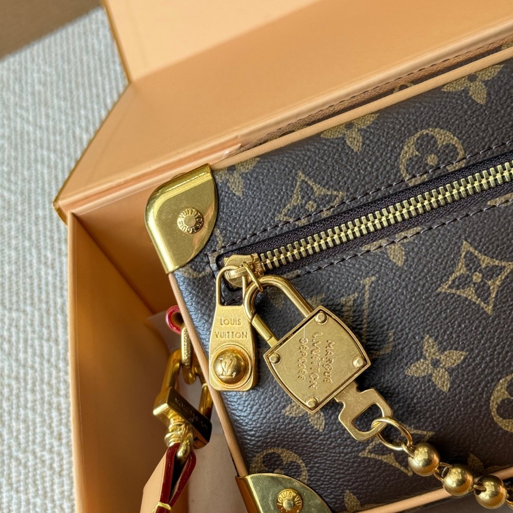 L0vis Vvtt0n Mini Soft Trunk G69 Monogram Brown 18Cm M14729