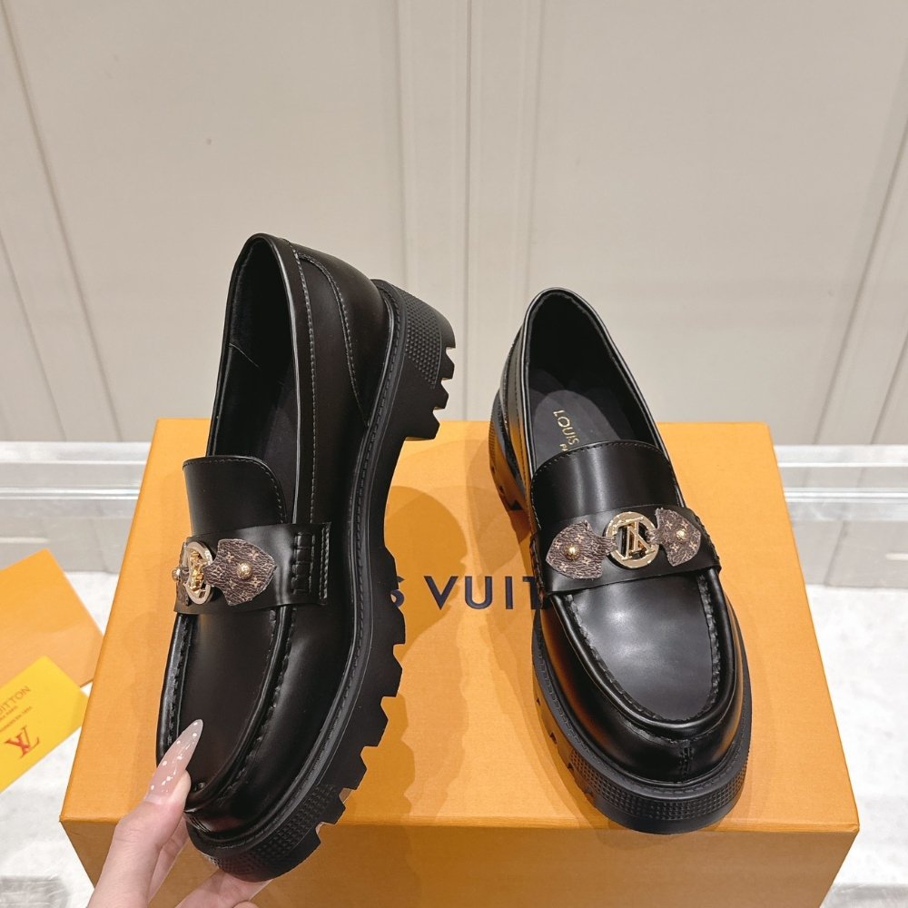 L0vis Vvtt0n District Flat Loafer Black 1Aibyh