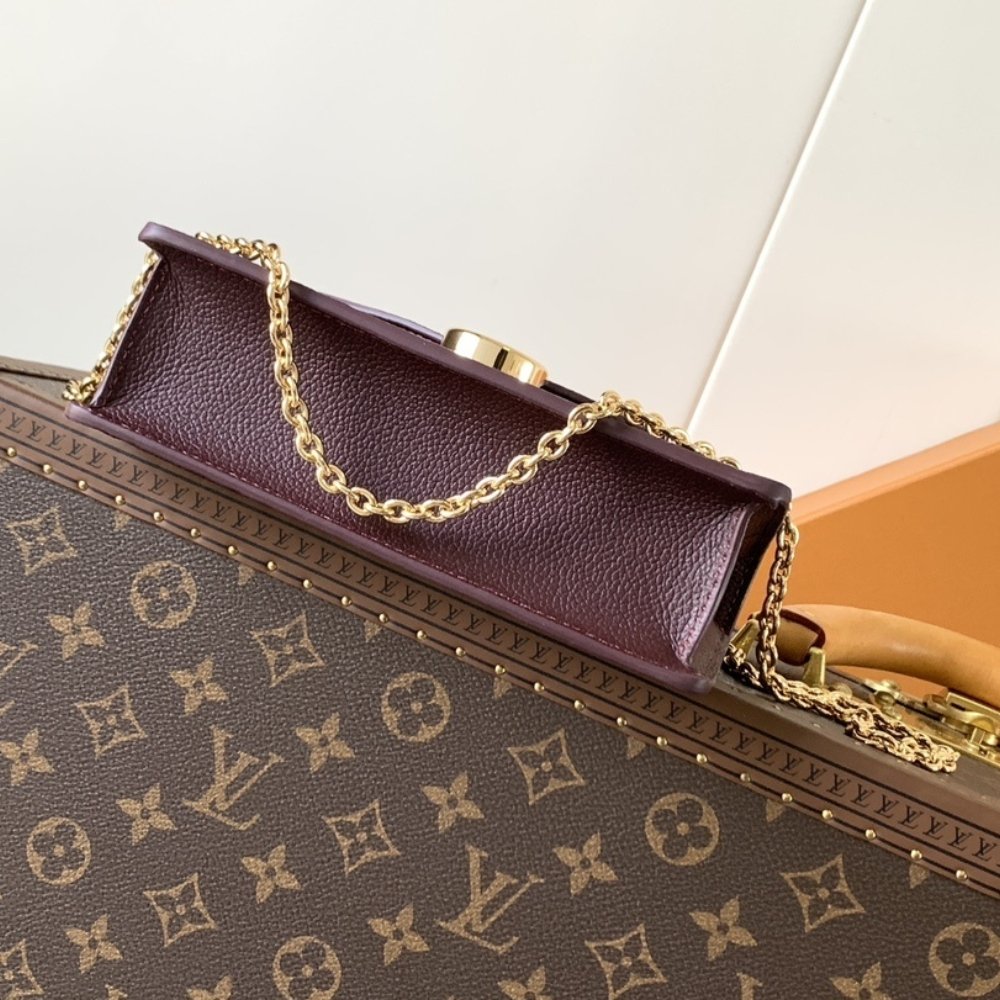 [S*per Vip 1:1] L0vis Vvtt0n Wallet On Chain Rosy Grenat Red 19Cm M25814