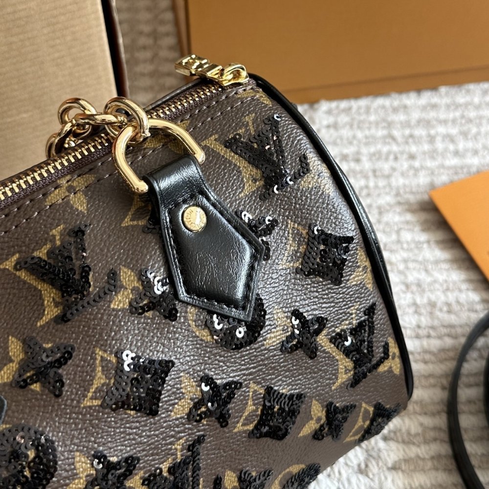 L0vis Vvtt0n Speedy Bandouliere 20 Monogram Canvas Brown 20Cm M26314