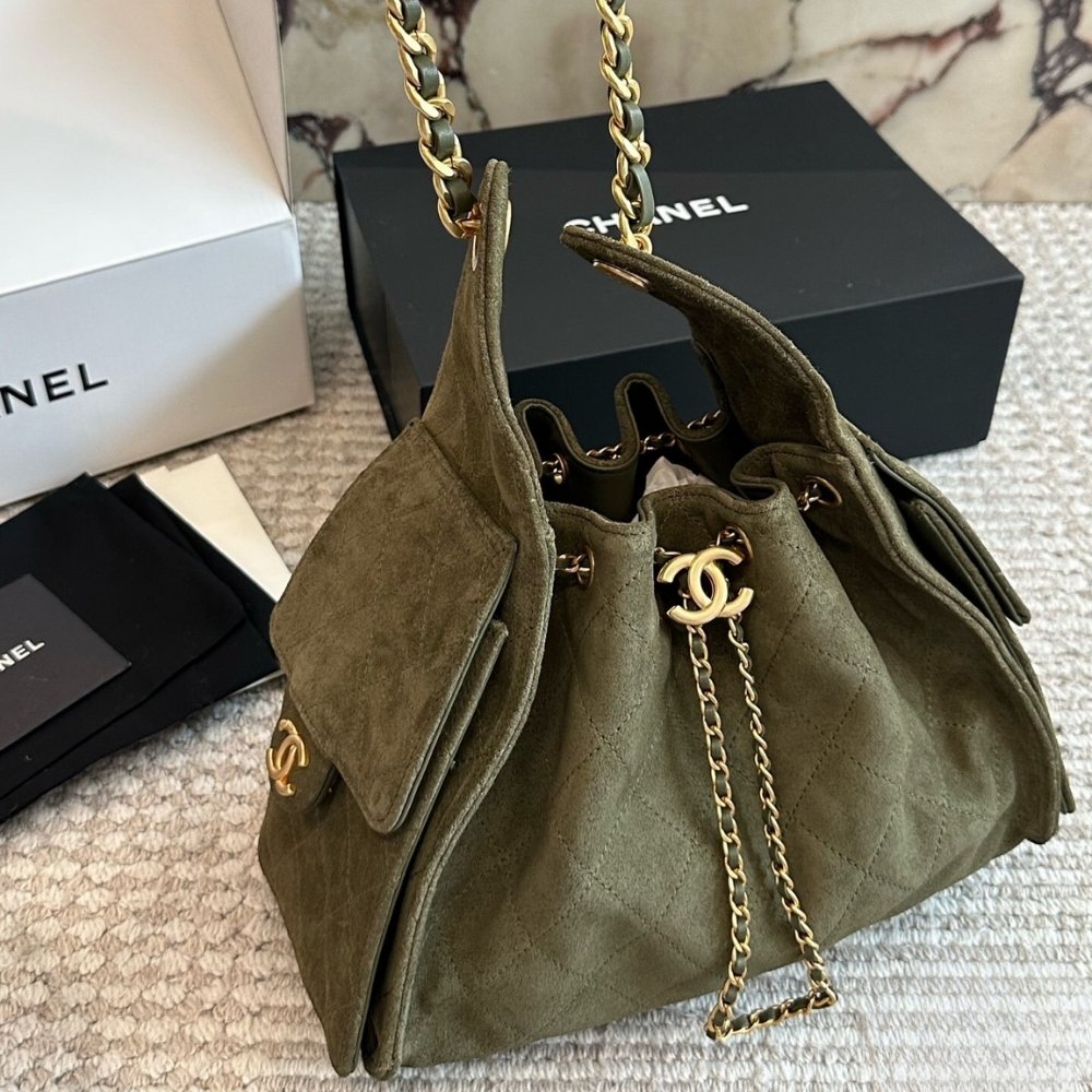 Ch**el Small 25 Handbag Gold Tone Metal Khaki 26Cm