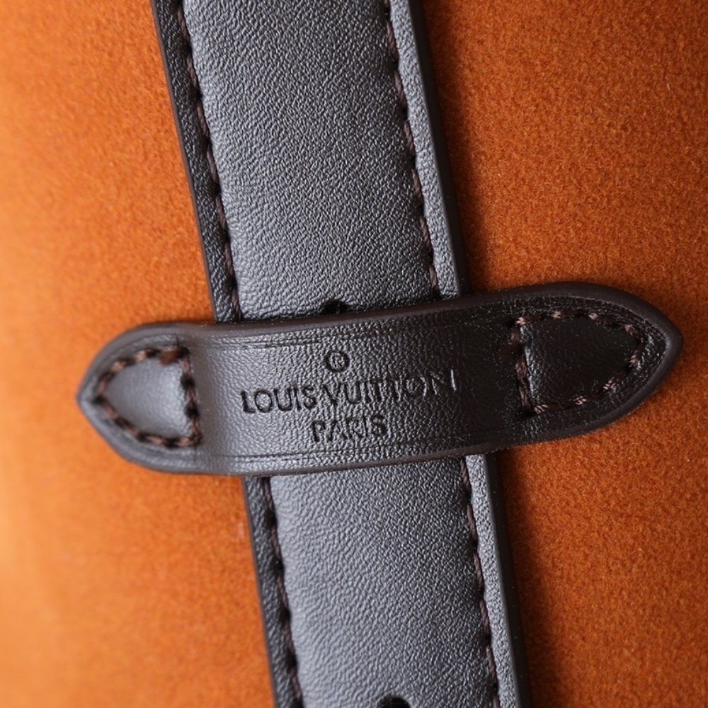L0vis Vvtt0n Hobo MM Tan 35Cm M25516