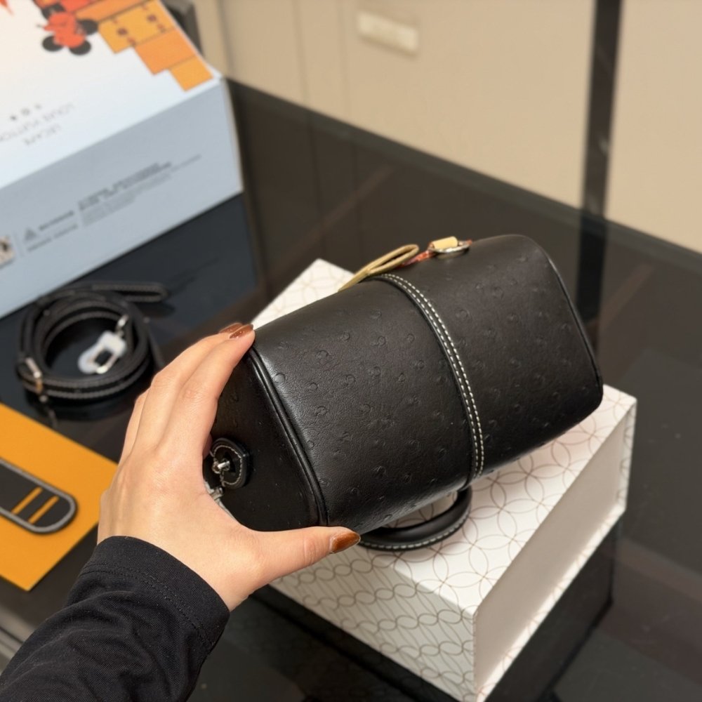 L0vis Vvtt0n Speedy 18 Bandoulière Black 18Cm