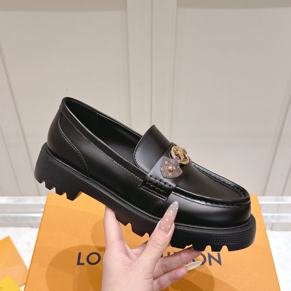 L0vis Vvtt0n District Flat Loafer Black 1Aibyh