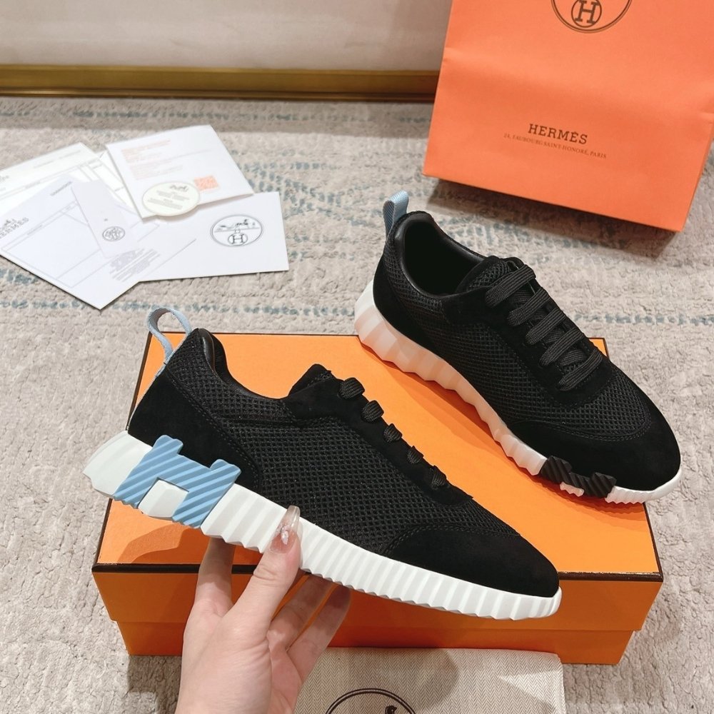 H**me5 Bouncing Sneaker Black And Blue H232173Z 03355