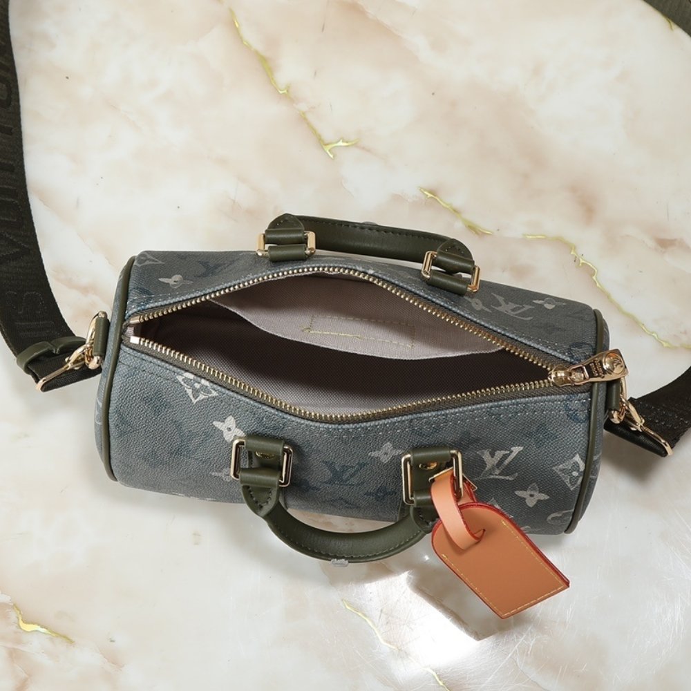 L0vis Vvtt0n Keepall Bandoulière 25 Khaki 25Cm M26930