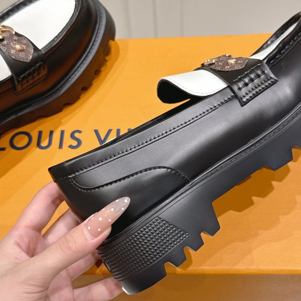 L0vis Vvtt0n District Flat Loafer Black And White 1Agxkv