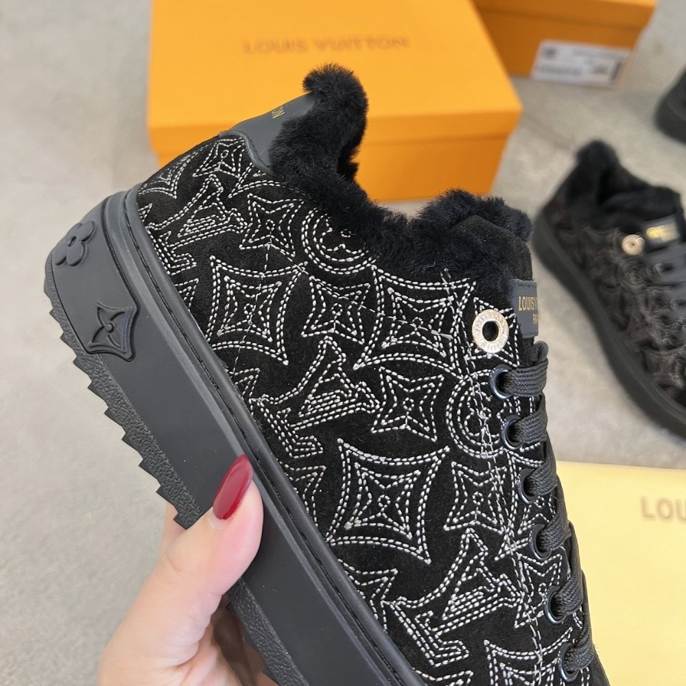 L0vis Vvtt0n Time Out Trainers Black 1Aidhw