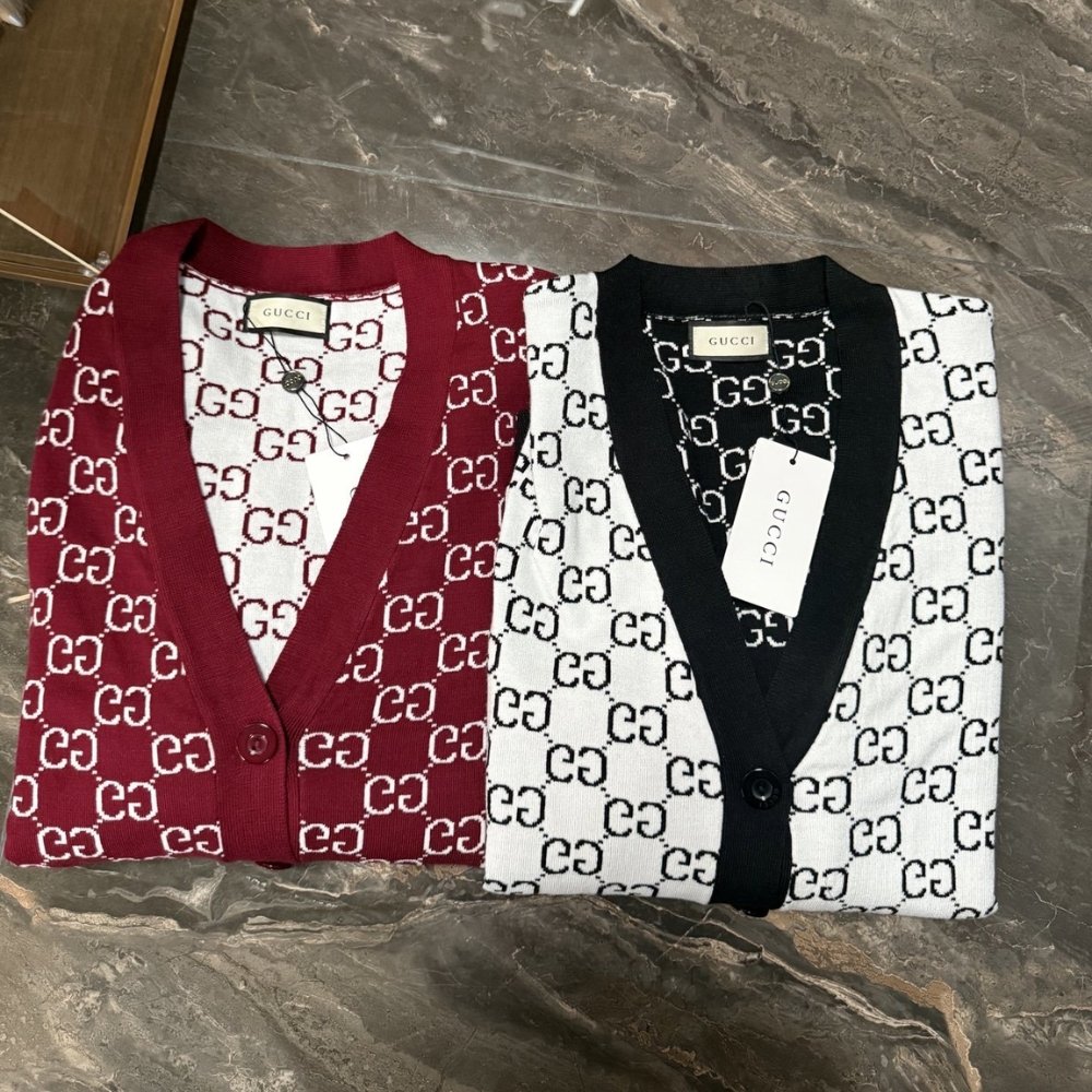 Gvc*1 Reversible Gg Wool Jacquard Cardigan Black And White 798157 Xkejp 1070