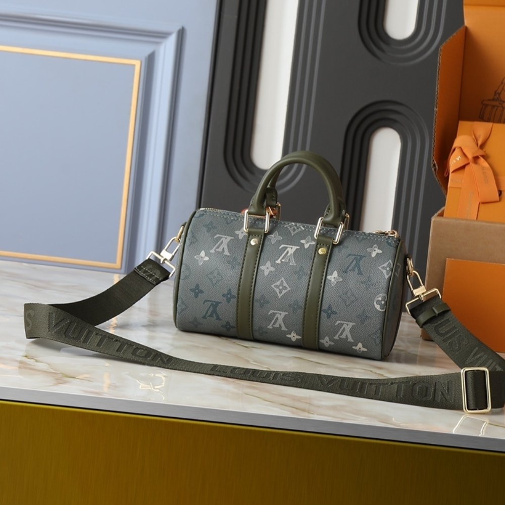 L0vis Vvtt0n Keepall Bandoulière 25 Khaki 25Cm M26930