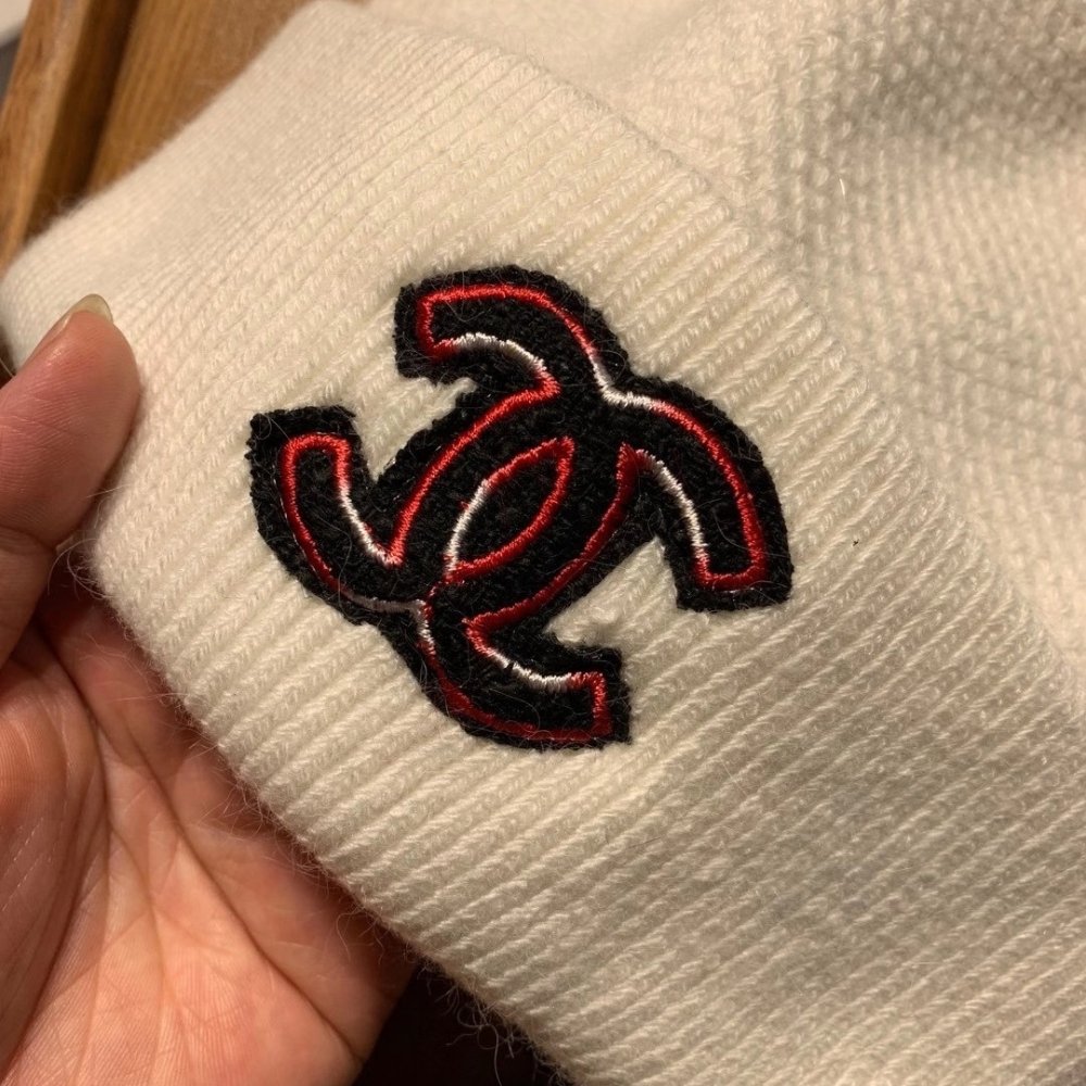 Ch**el Cc Logo Cashmere Beanie White