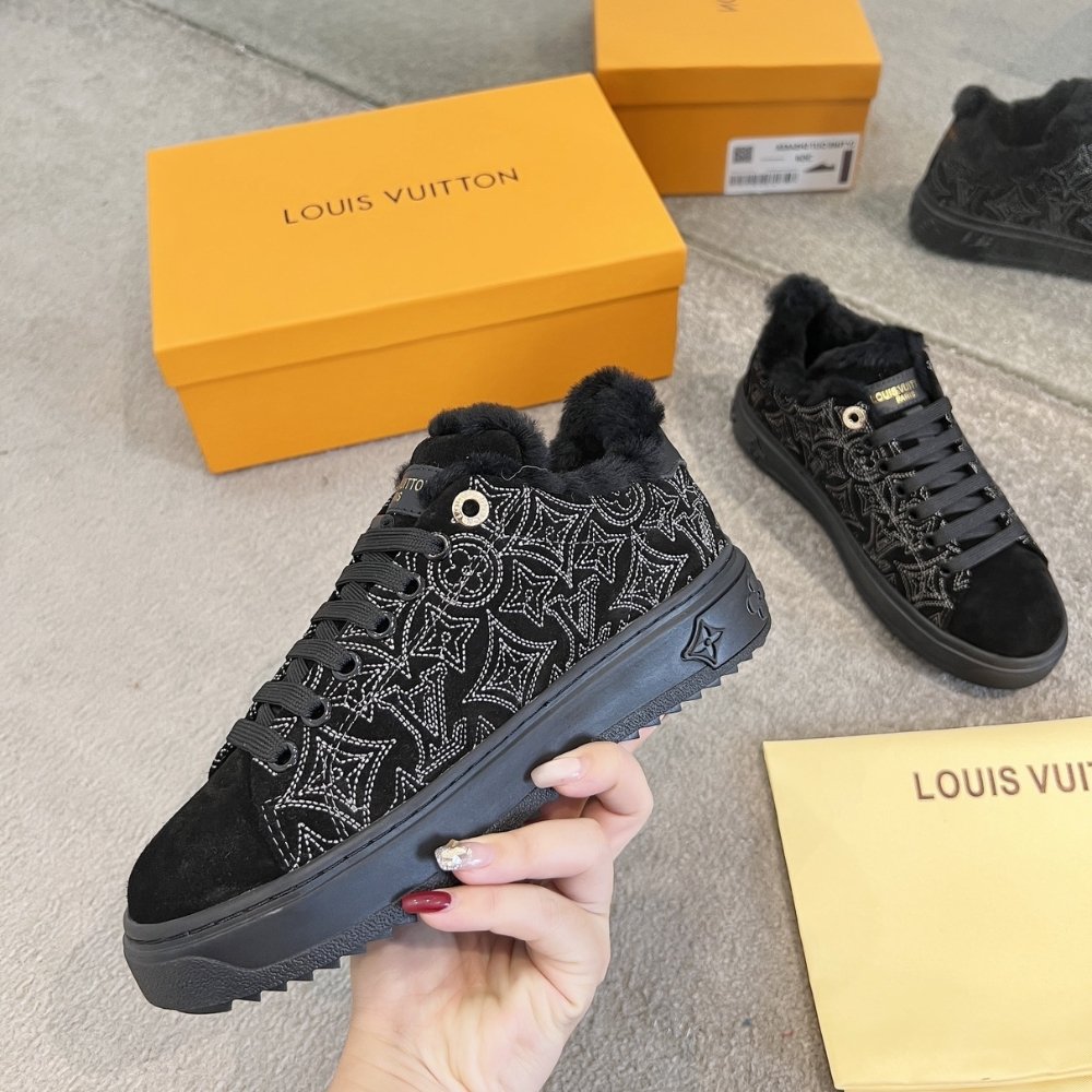 L0vis Vvtt0n Time Out Trainers Black 1Aidhw