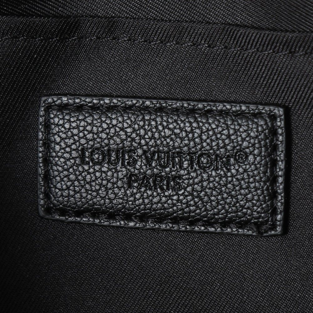 L0vis Vvtt0n City Keepall Black 27Cm M26750
