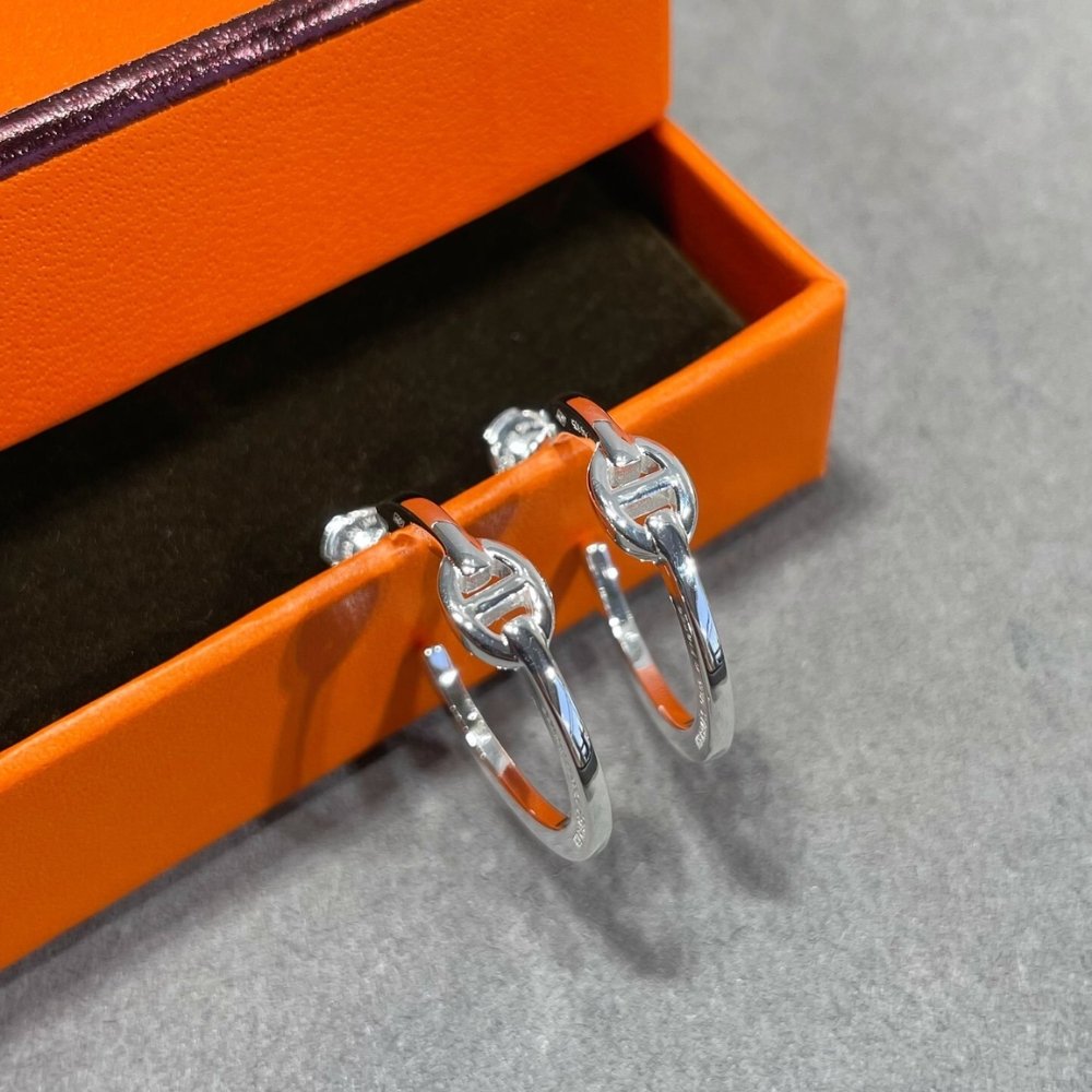 H**me5 Chaine D’Ancre Enchainee Earrings Silver H109511B 00