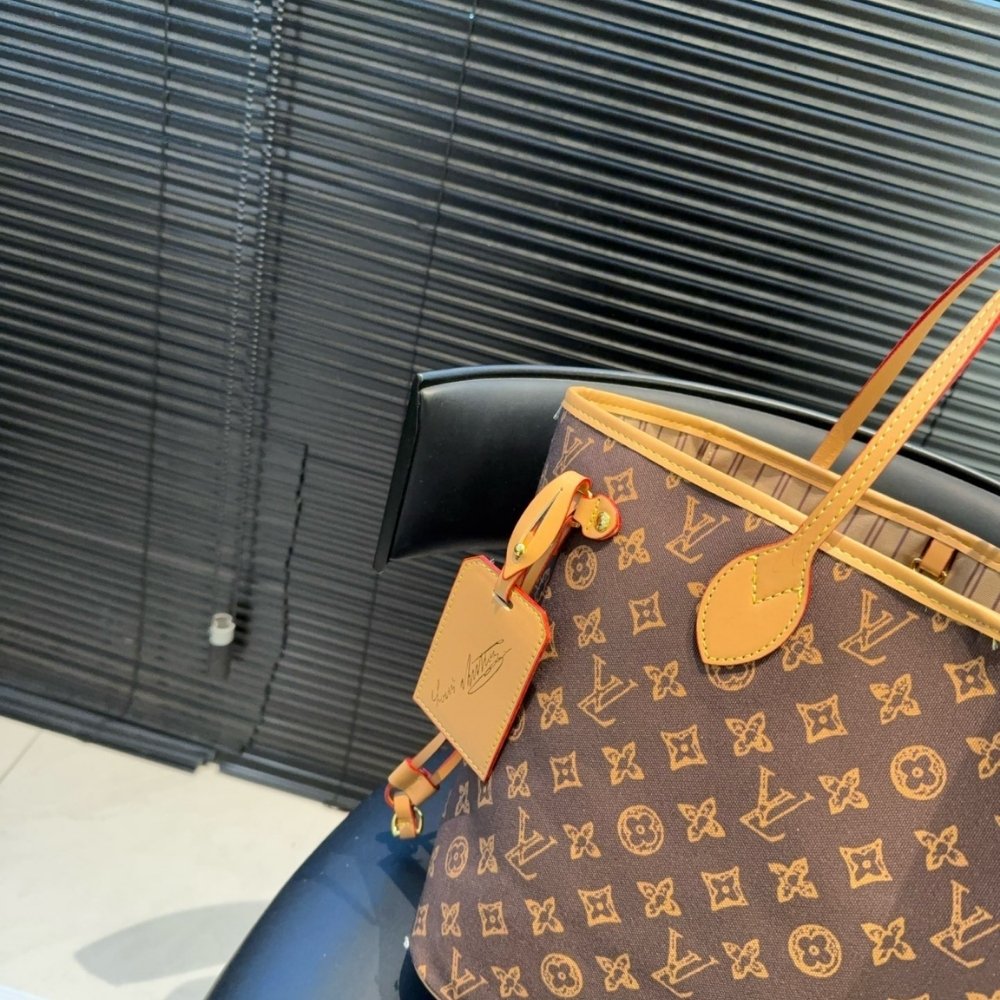L0vis Vvtt0n Neverfull MM Monogram Origine Ebène 31Cm
