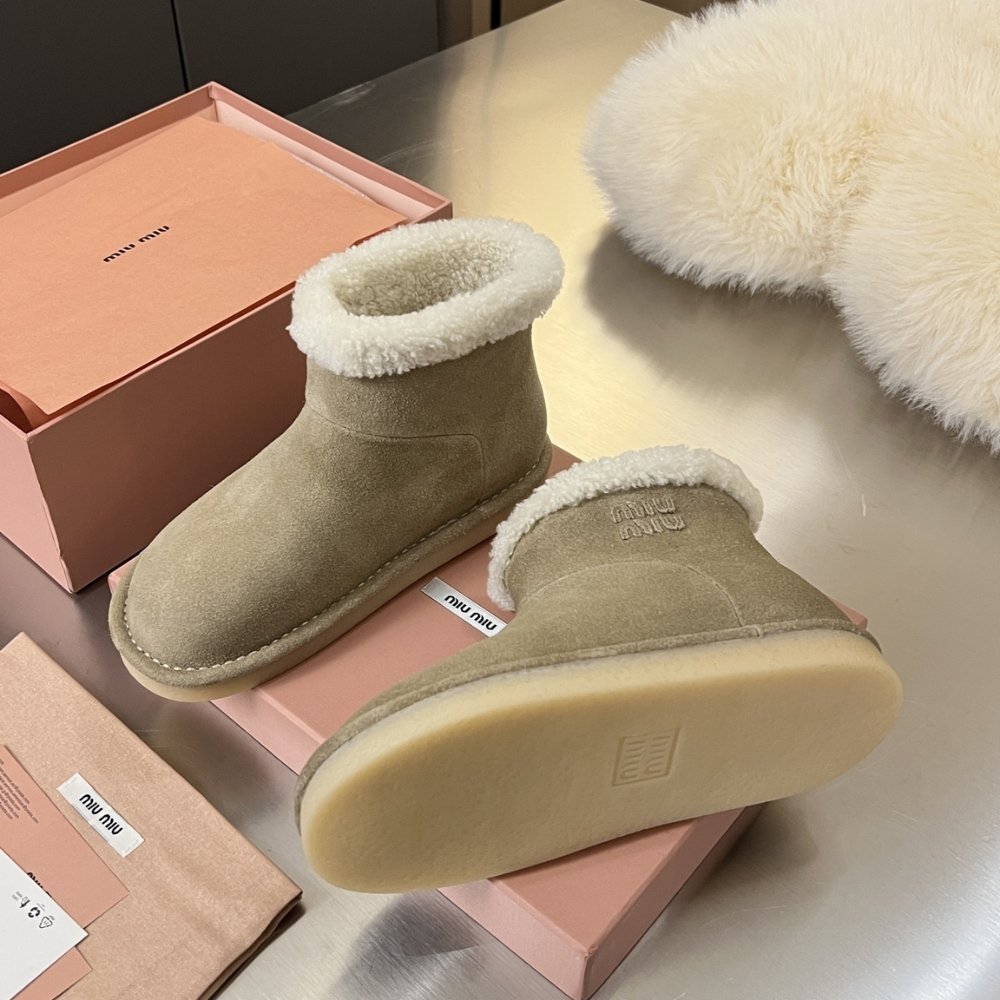 M1um1u Suede And Shearling Booties Desert Beige 5T515E Z0G F0F24 F Zf15