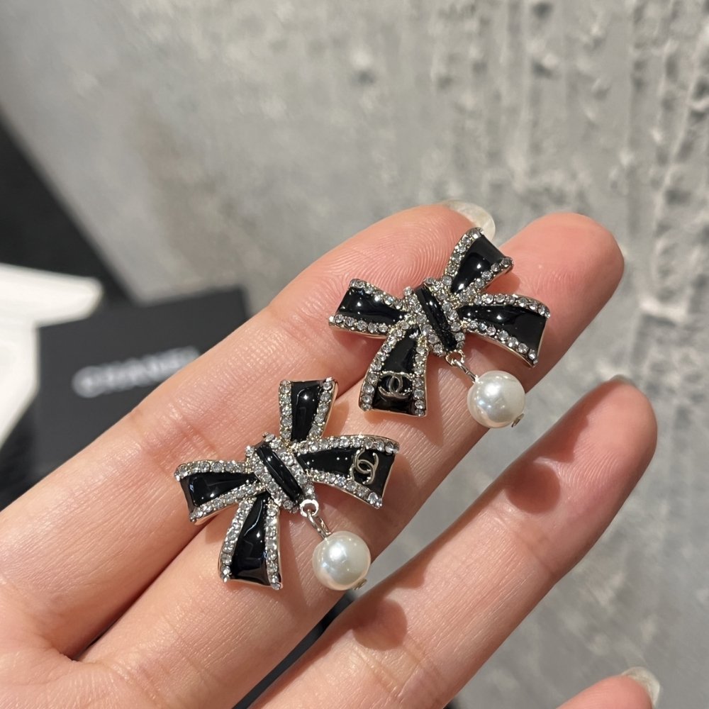 Ch**el Cc Costume Earrings Black Abg402 B21902 U3576