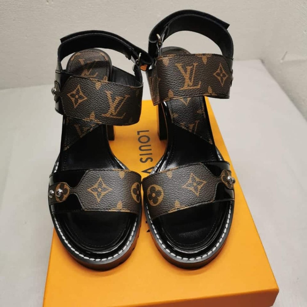 L0vis Vvtt0n Star Trail Sandals Monogram 1A9Q2W