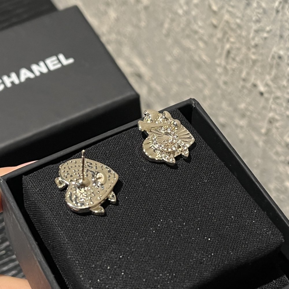 Ch**el Cc Crystal Heart Earrings Gold Abg358 B21895 U3549