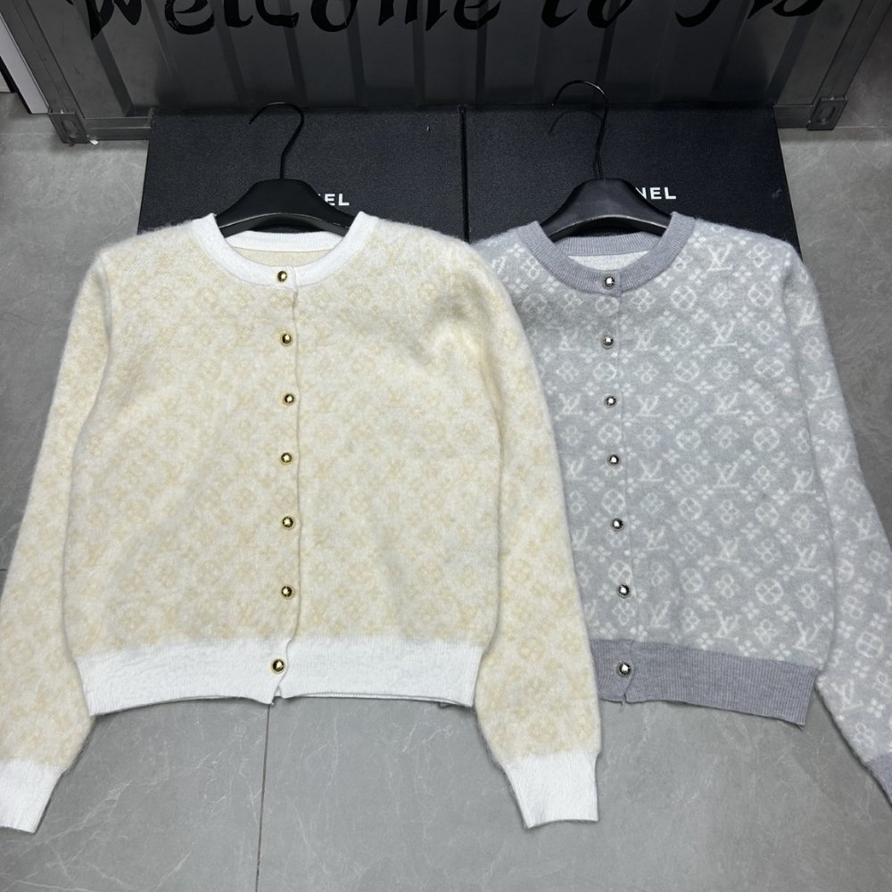 L0vis Vvtt0n Monogram Brushed Knit Cardigan Champagne 1Ajfru