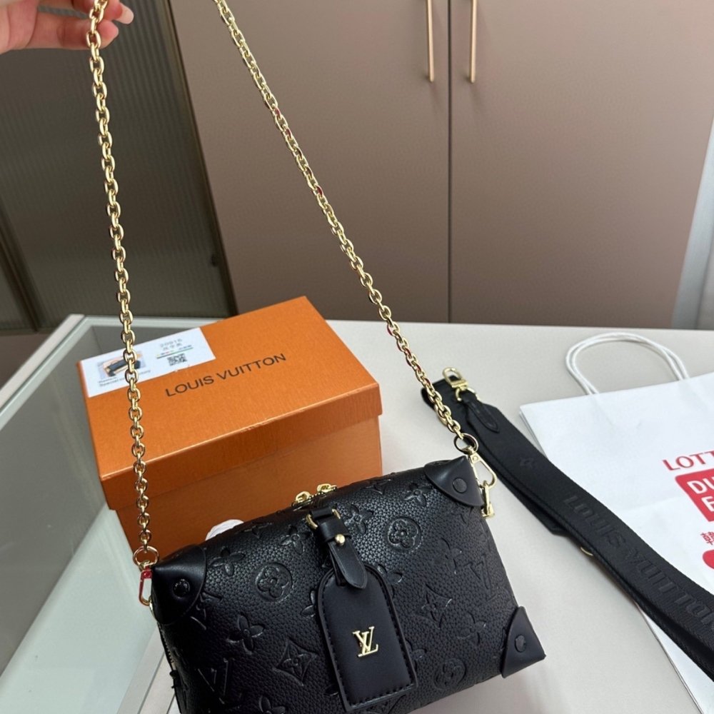 L0vis Vvtt0n Petite Malle Souple Monogram Bag Black 20Cm M45393