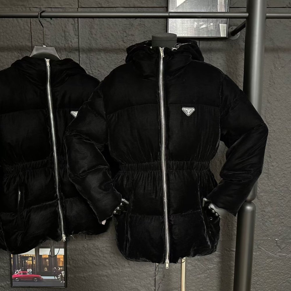 Pra*a Velvet Down Jacket Black 292214 18H4 F0008 S Ooo