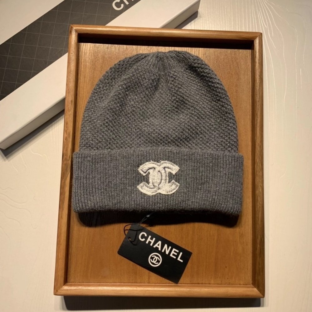 Ch**el Cc Logo Cashmere Beanie Gray