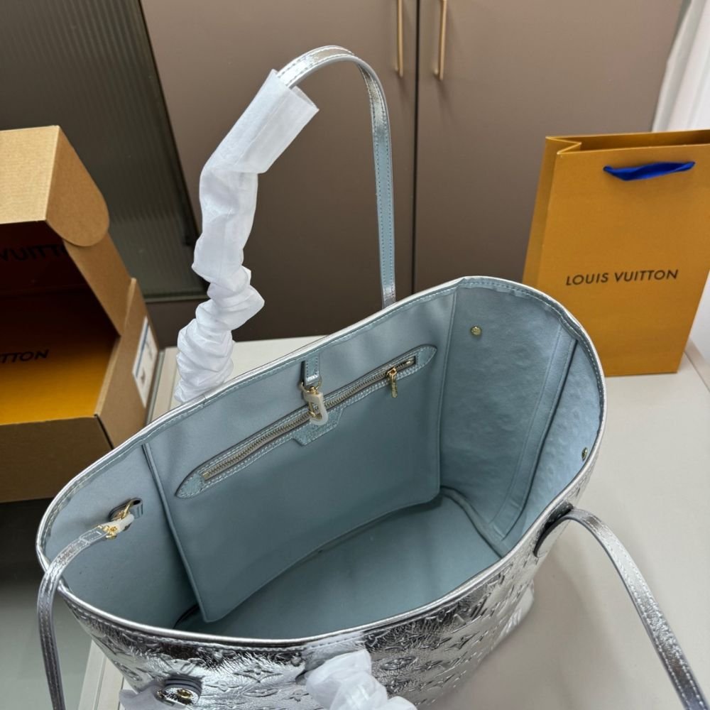 L0vis Vvtt0n Neverfull MM Silver 32Cm