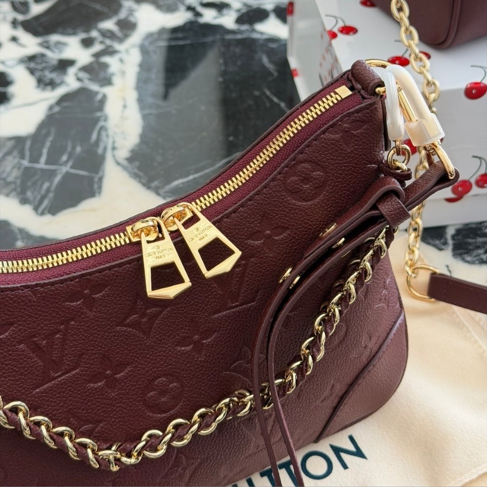 L0vis Vvtt0n Boulogne PM Red 29Cm M25827