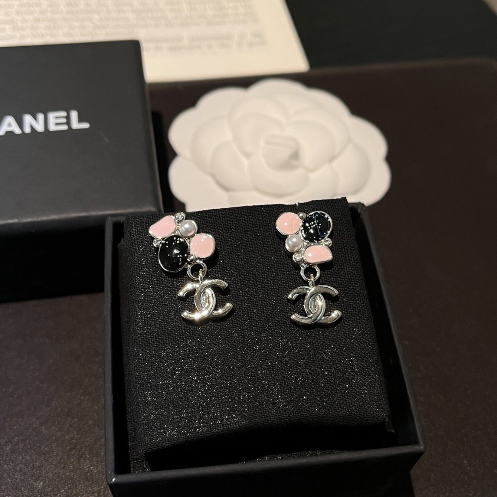 Ch**el Pearl And Stone Floral Earrings Silver Abg634 B22459 U4653