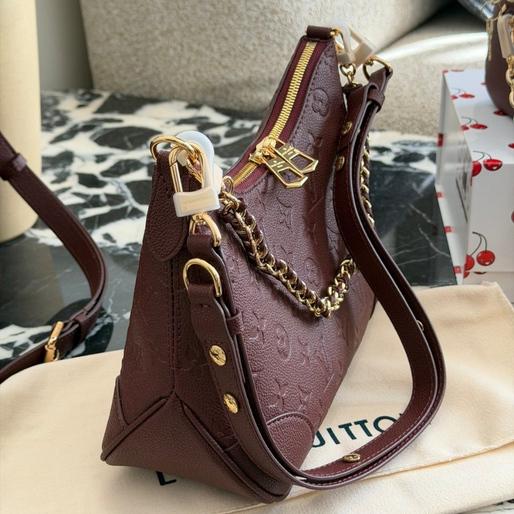 L0vis Vvtt0n Boulogne PM Red 29Cm M25827