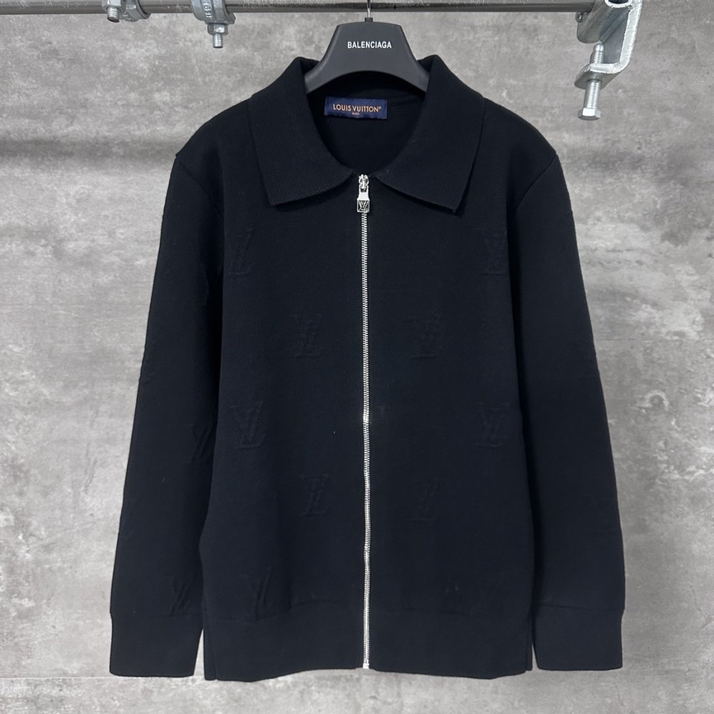 L0vis Vvtt0n Lv Blason Embossed Zipped Blouson Dark Night Blue 1Aiir1