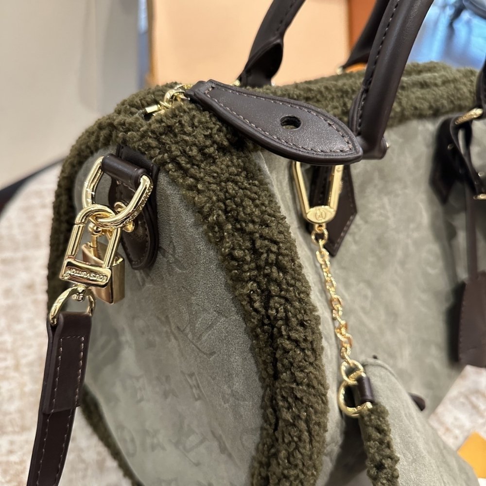L0vis Vvtt0n Speedy P9 Bandoulière 30 Khaki 30Cm M27014