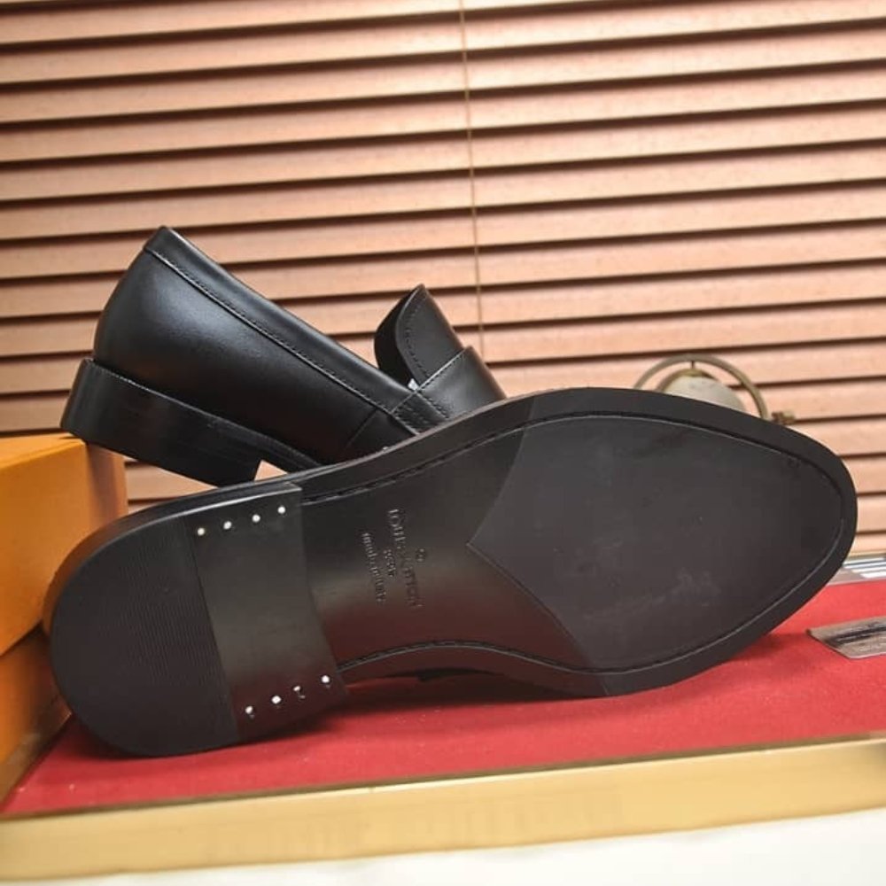 L0vis Vvtt0n Men Loafers Black