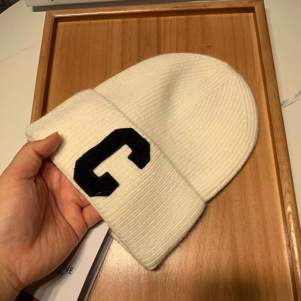 Ce1i*e Initial Beanie White