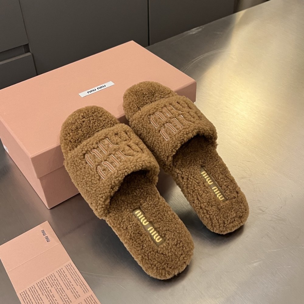 M1um1u Shearling Mules Brown