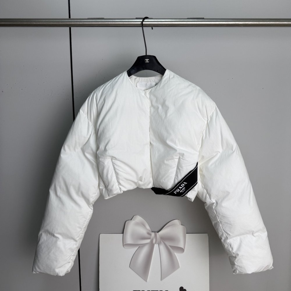 Pra*a Cropped Cotton Down Jacket White 23Aw Sgc376