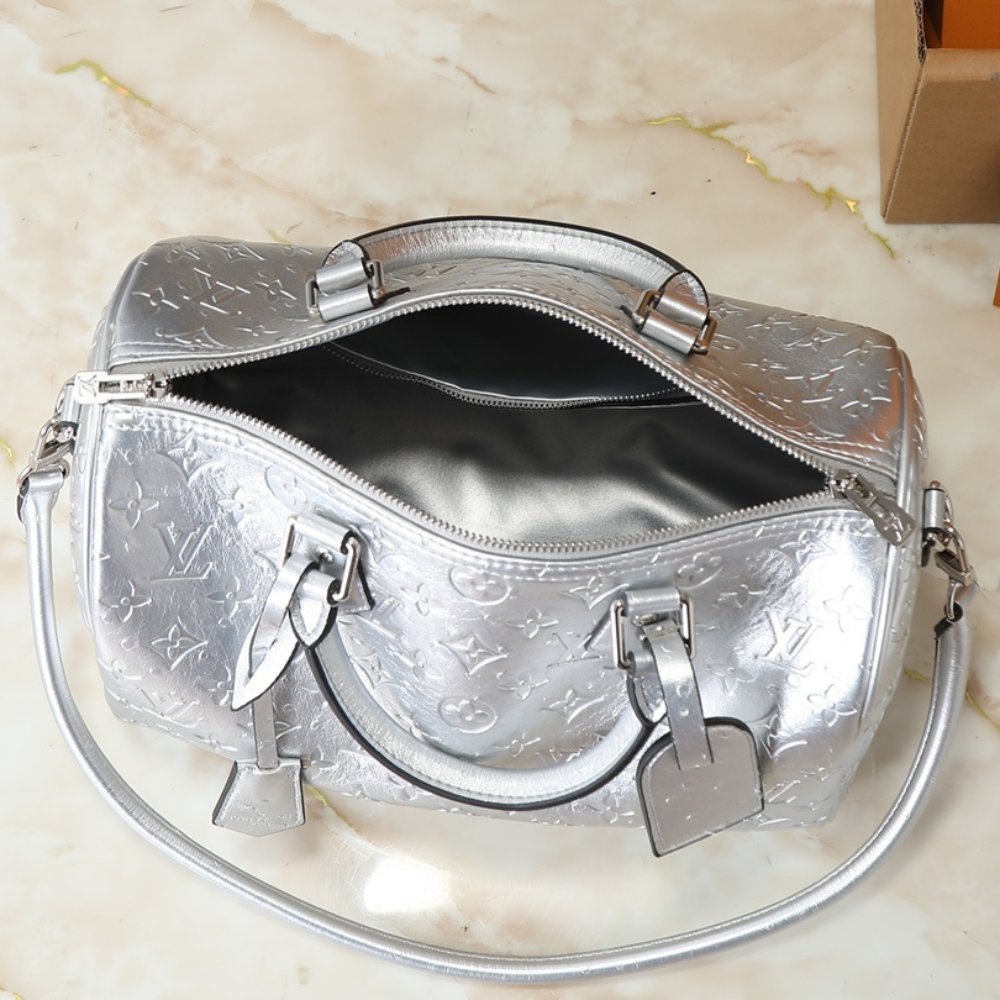 L0vis Vvtt0n Speedy Soft Bandoulière 30 Monogram Silver 30Cm N89437