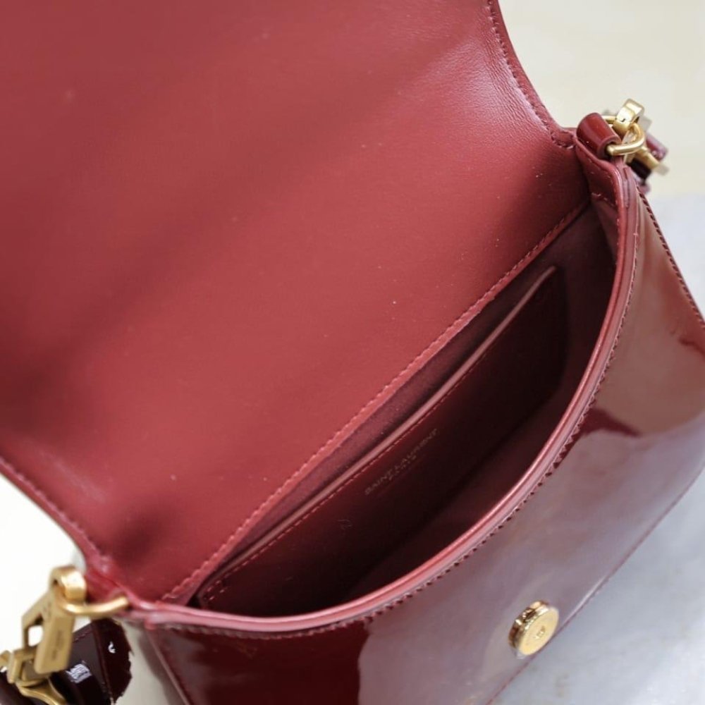 [S*per Vip 1:1] Sa1nt Lau*nt Mini Voltaire Top Handle Bag In Patent Leather Dark Red Wine 21Cm 800846Bmiiw6413